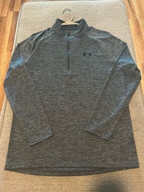 Under Armour Men’s Quarter Zip Long Sleeve